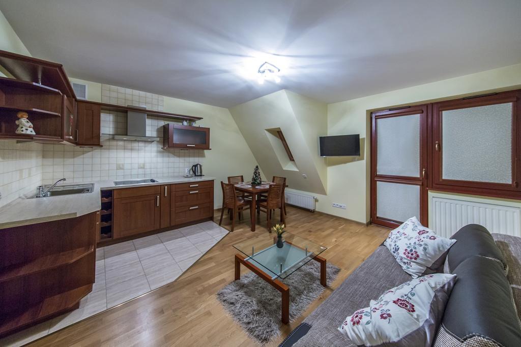 זקופאנה Apart4You Apartament Meteor מראה חיצוני תמונה